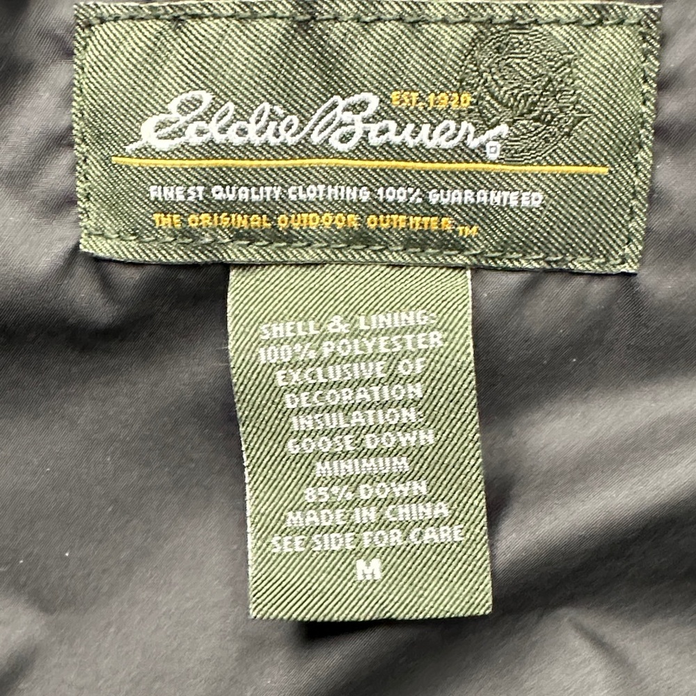 Men’s Eddie Bauer Goose Down Vest - Picture 6 of 6